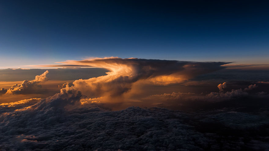storm-sky-photography-airline-pilot-christiaan-van-heijst-24-57eb68211225c__8801