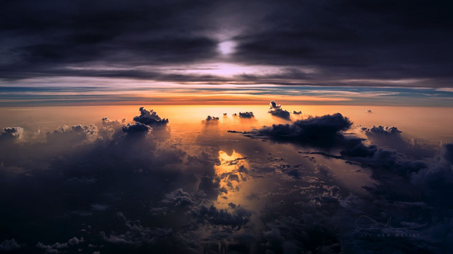 storm-sky-photography-airline-pilot-christiaan-van-heijst-7-57eb67fb0fde8__8801