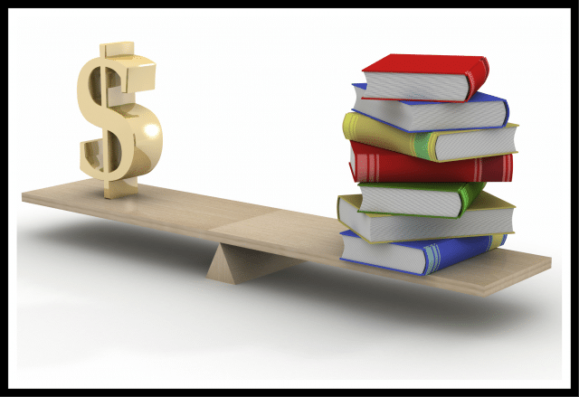 Популярные книги «как заработать деньги», есть ли в них смысл?